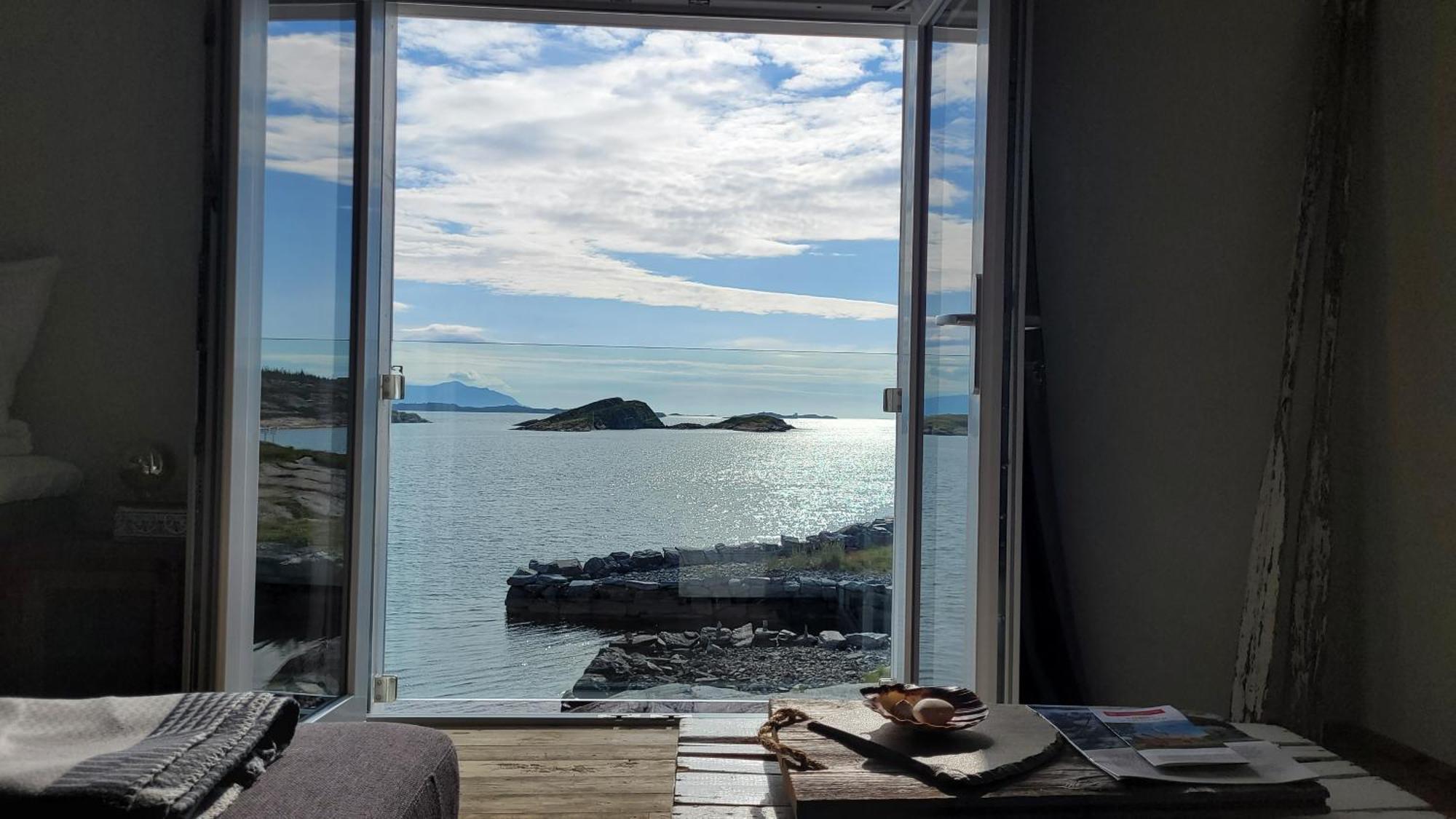 Sveggvika Guesthouse Sveggen Exteriör bild