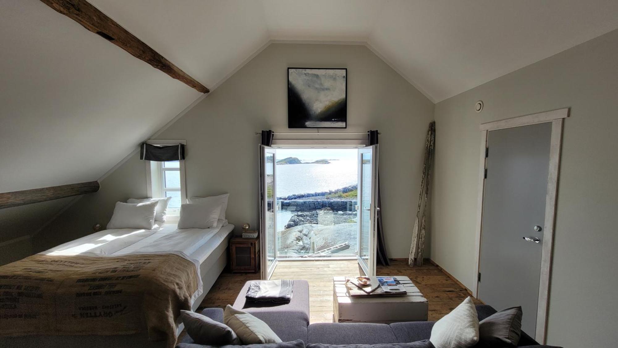 Sveggvika Guesthouse Sveggen Rum bild